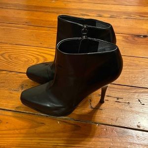 New black boots in great condition!!